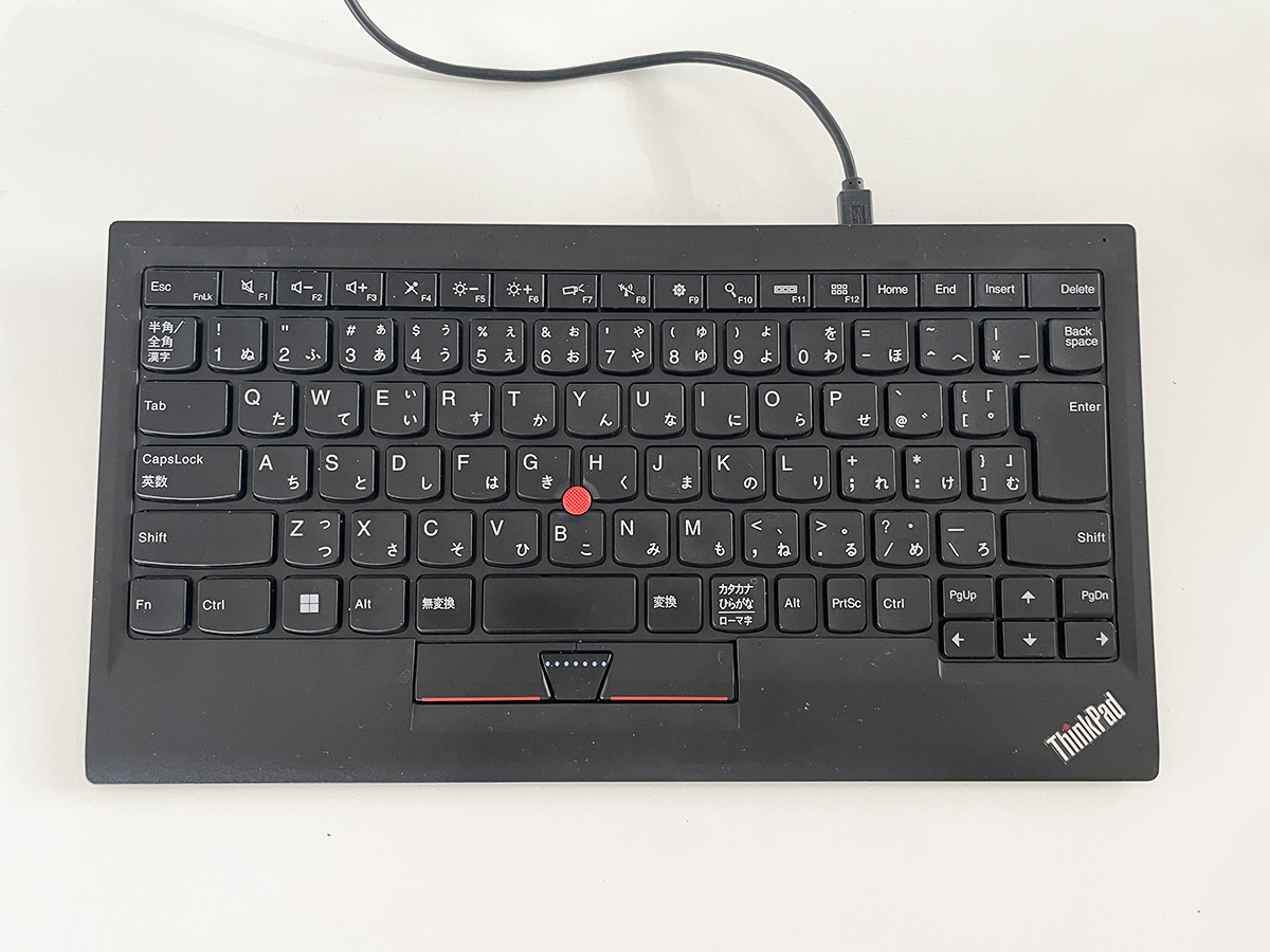 Lenovoの外付けトラックポイントキーボード（有線）がなかなか良い