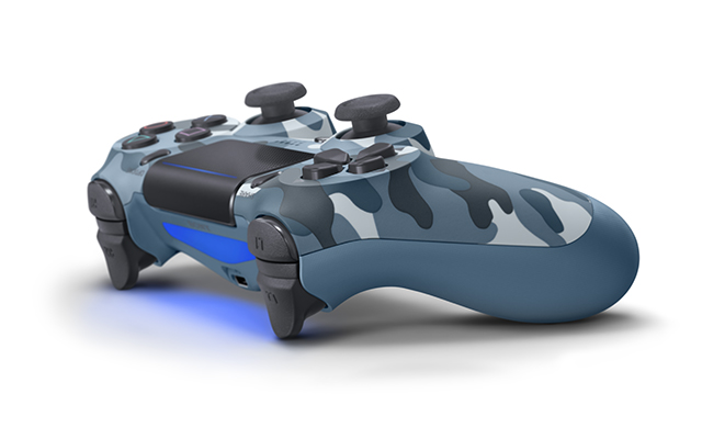 PlayStation VRとPSMoveモーションコントローラー2本をセットにした