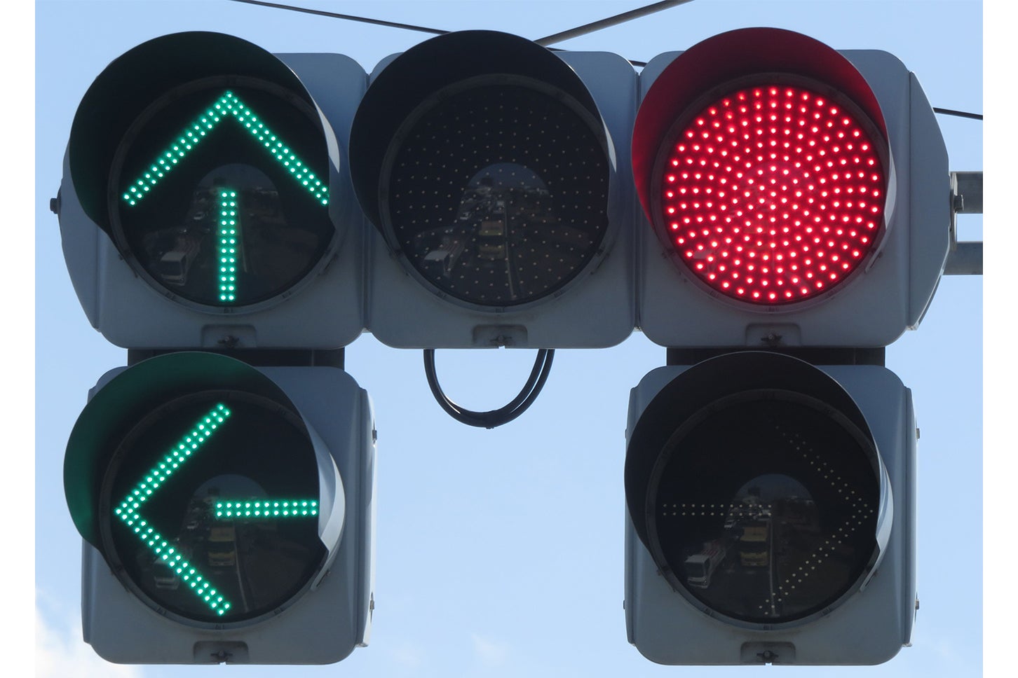 青の位置が矢印の信号機」ってなんだ？ 更新で消えゆく超激レアモデル