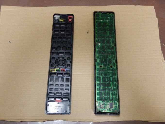 ボタンの反応が悪くなったテレビリモコンを分解して修理してみた