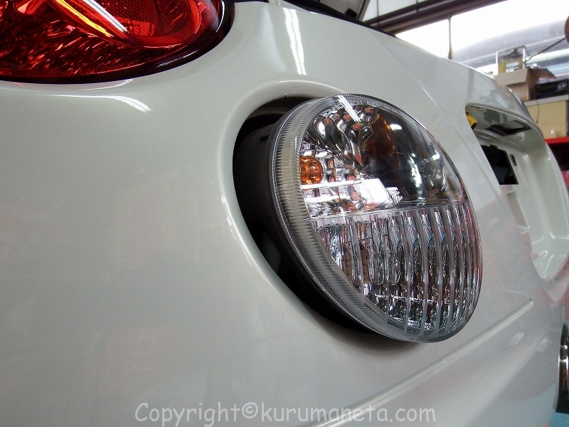 L880K型コペンのウィンカーレンズ、バックランプレンズの外し方 | 車