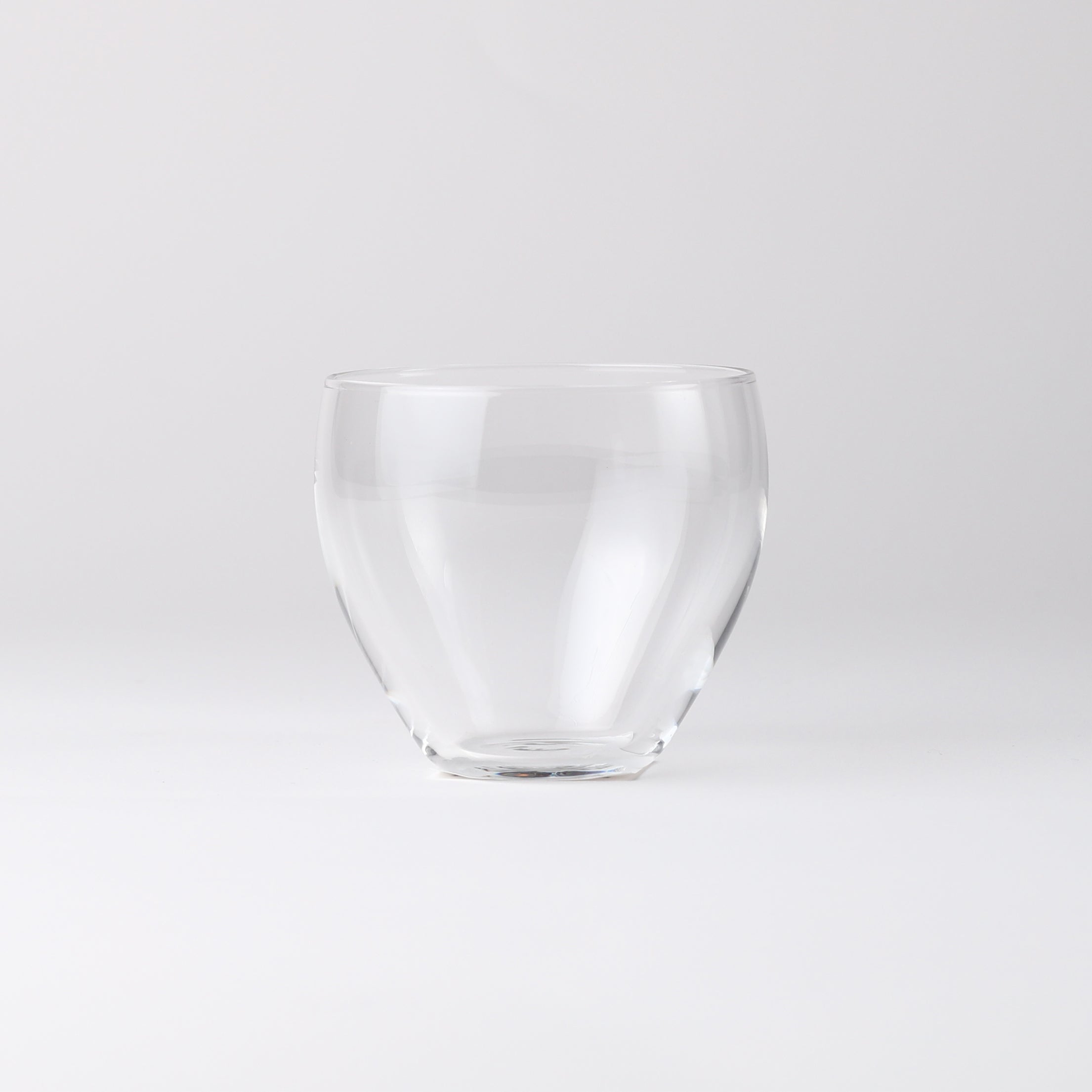 日本酒の美味しさを引き立てるサケグラス / まろやか | の酒器・グラス