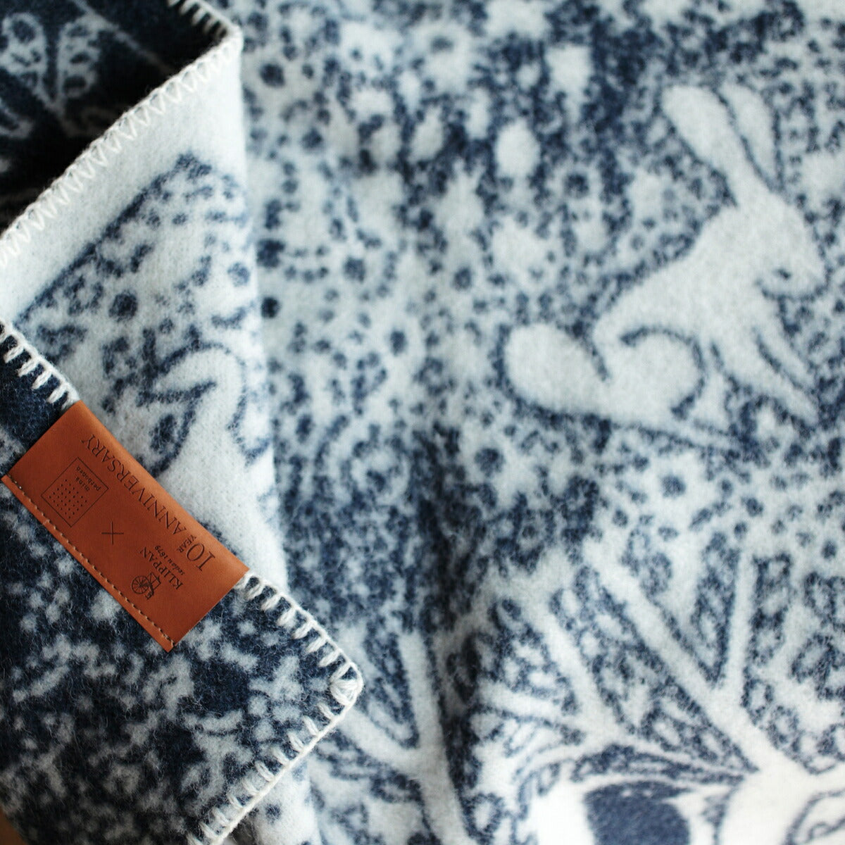 ミナポルホネン動物柄ハーフブランケット ミナポルホネン動物柄ハーフ