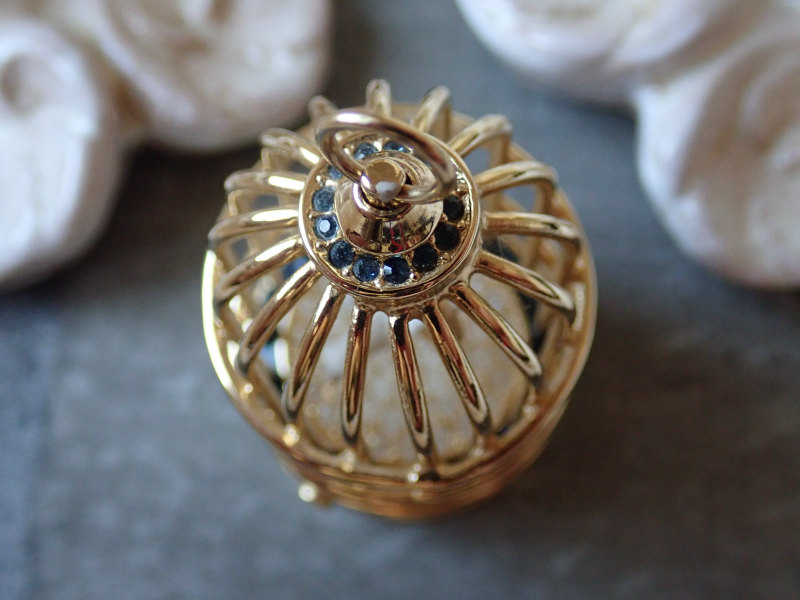 エスティローダークリスマス限定品】【練り香水ケース】【鳥籠型2007年