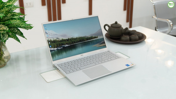 Dell Inspiron 15 5502 Core™ i7-1165G7, Ram 16GB, SSD 512GB, 15.6