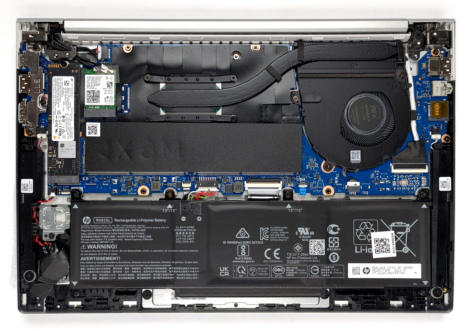 HP ProBook 430 G8の内部 - 分解とアップグレードのオプション