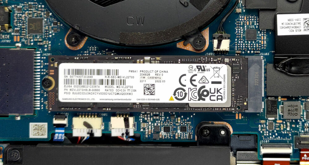How to open ASUS Zenbook Pro 16X OLED (UX7602) - disassembly and