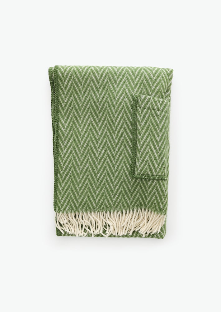 IIDA pocket shawl（moss-white） LIMITED STOCKS – LAPUAN KANKURIT