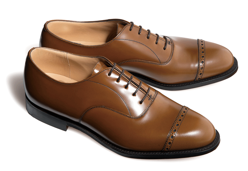 Church's（チャーチ）』スタッズや鮮やかな色でクラシックをフレッシュ