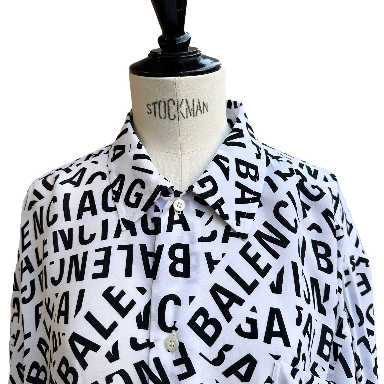 BALENCIAGA - オールオーバー・パターン ロゴプリント シャツ / シャツ