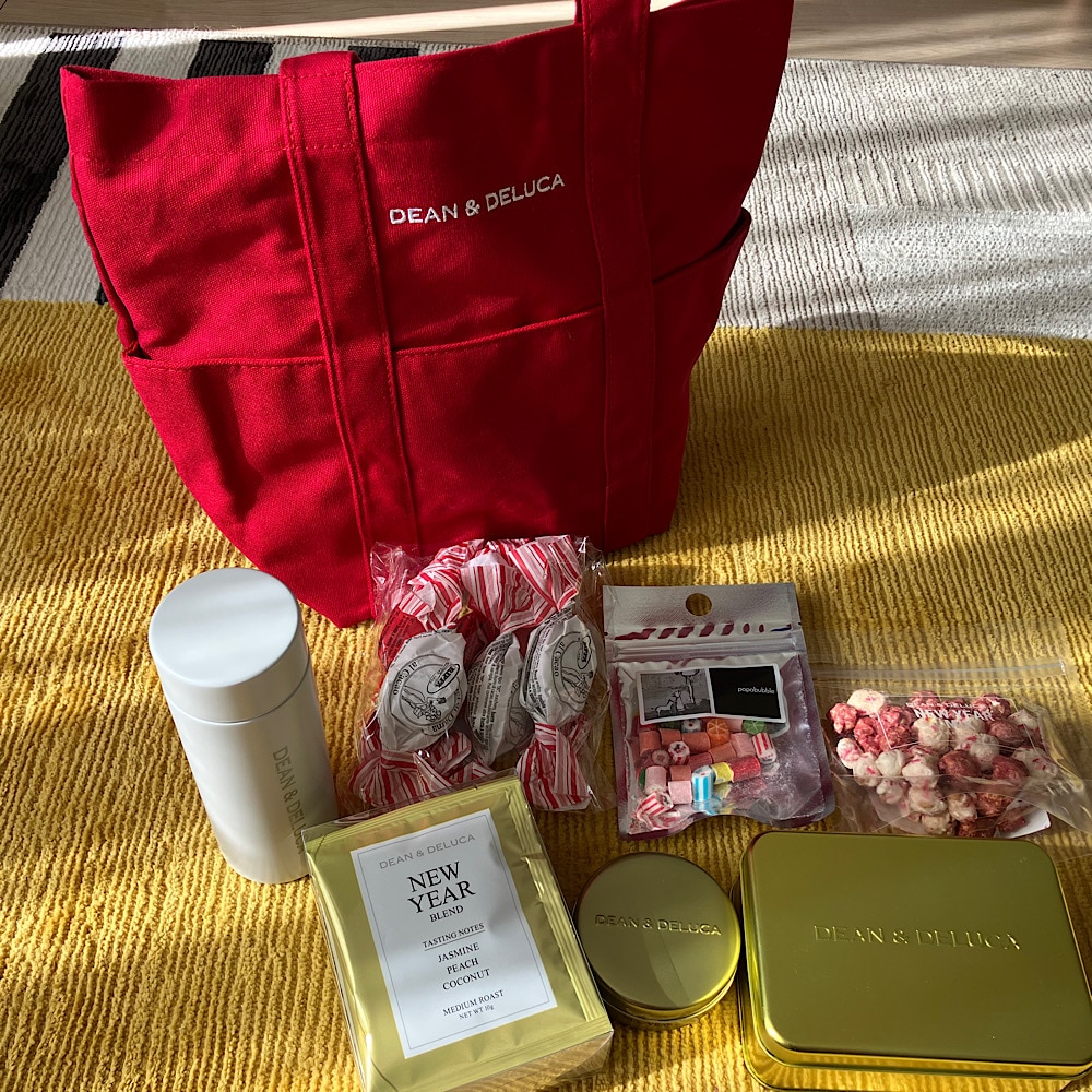 DEAN&DELUCA 福袋2026】コットン素材の赤いトートバッグが可愛い | LEE