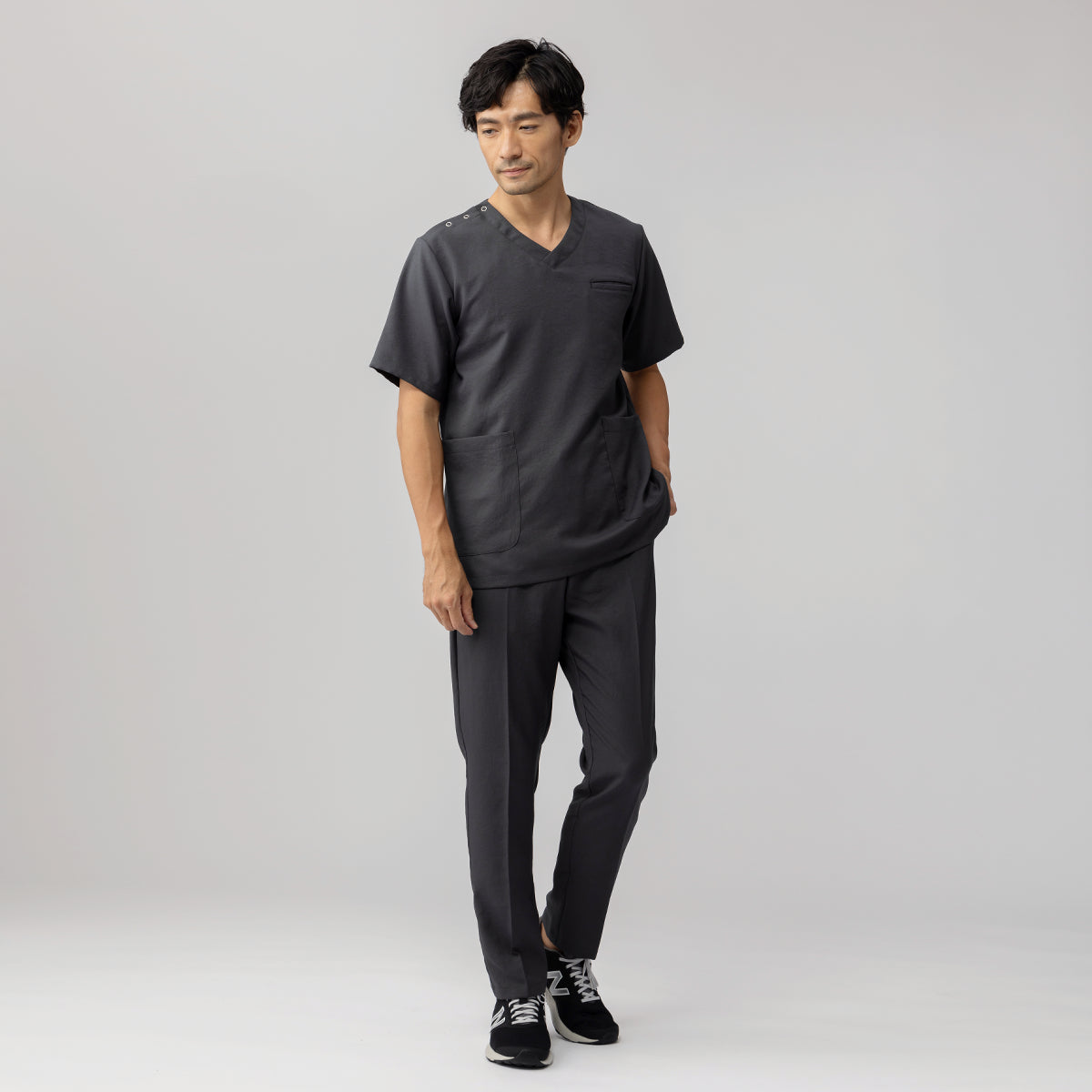 おしゃれ白衣とスクラブのレピウス【Lepius】公式通販ショップ