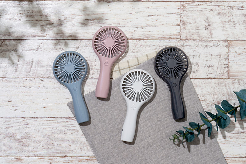 軽量スリムハンディファン LCAF015 | Life on Products(ライフオン