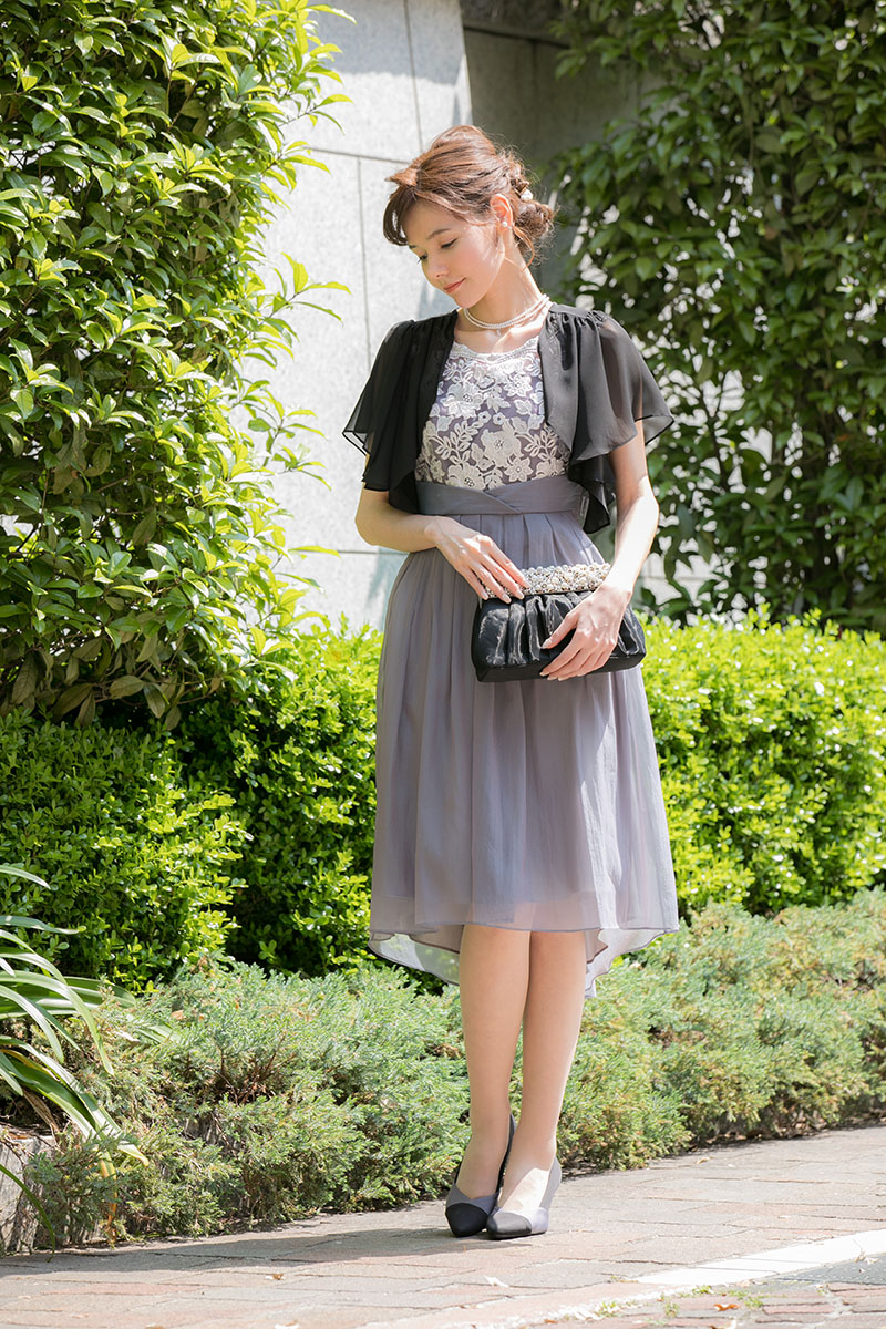 ライトグレーの刺繍入りオーガンジードレス | Dorry doll | S～M