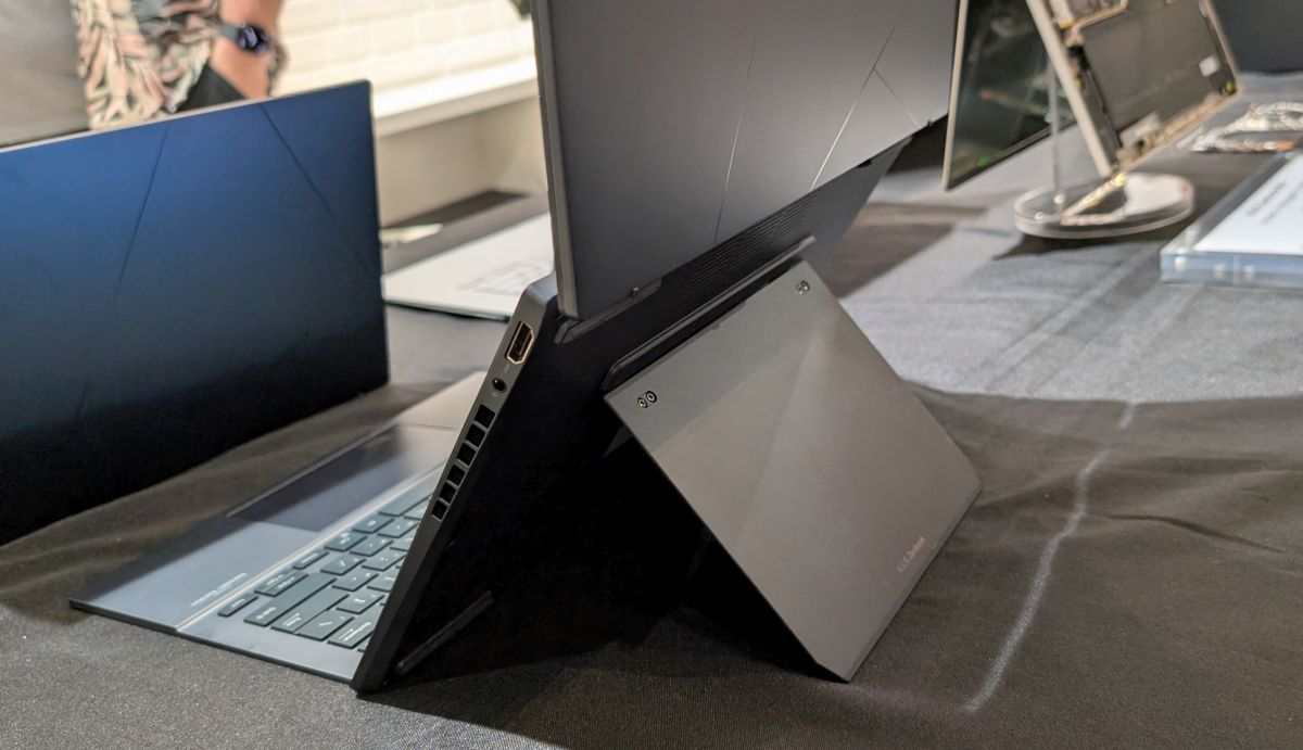 Asus Zenbook DUO 2025: Dual-screen laptop gets an Intel Arrow Lake