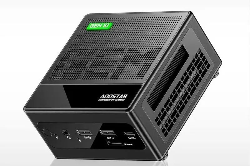 AOOSTAR GEM10 370 is a mini PC with Ryzen AI9 HX 370 and OCuLink