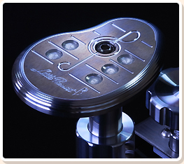 ピアノ演奏用補助ペダル リトルピアニスト | 三陽製作所