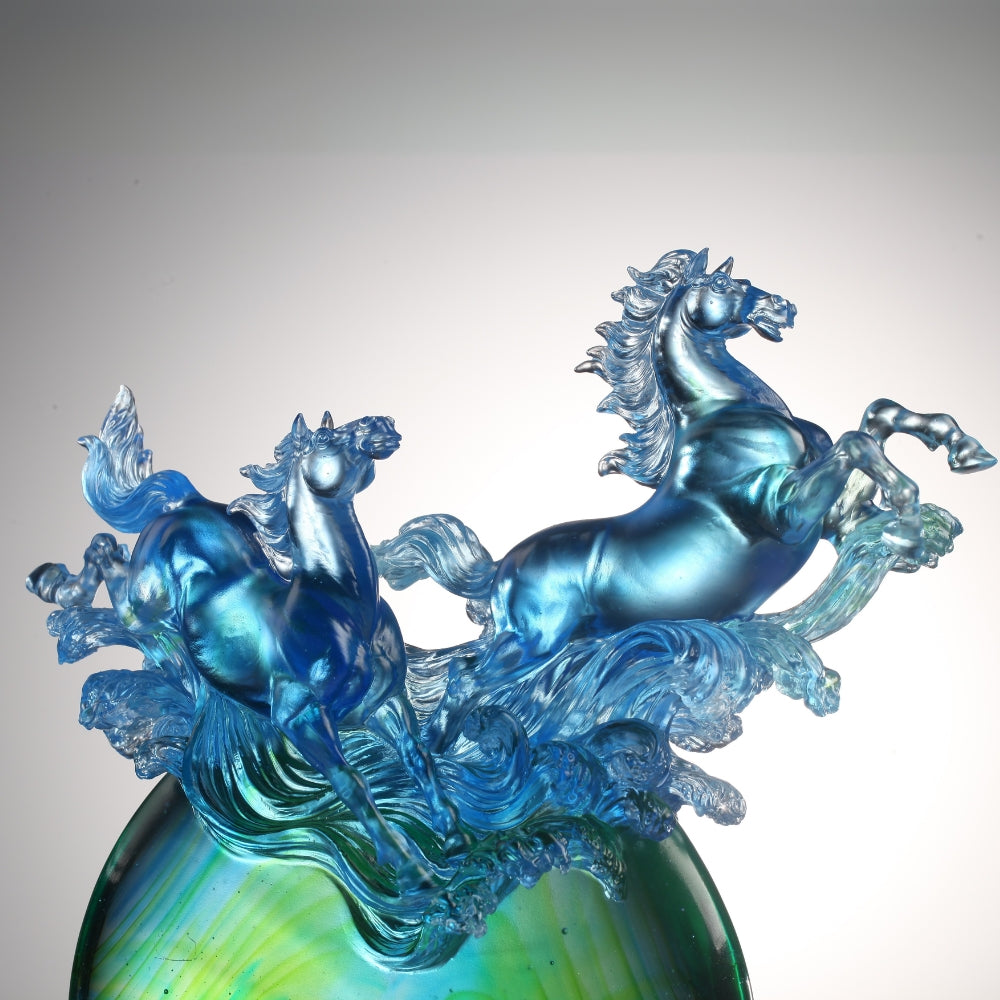 LIULI Crystal Art, Horse, Resembling water – ever in motion, ever