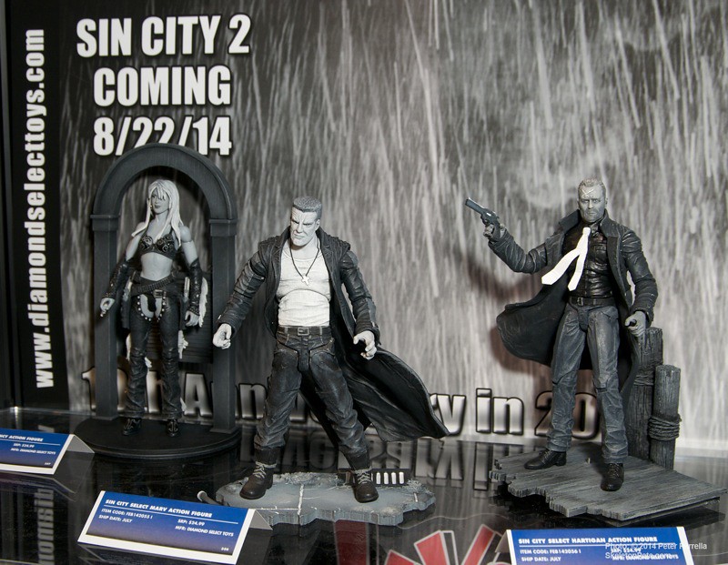 Black, White, and Red All Over: DST's “Sin City” and Garden