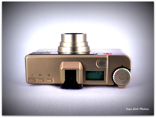 Leica Minilux Zoom - Camera-wiki.org - The free camera encyclopedia