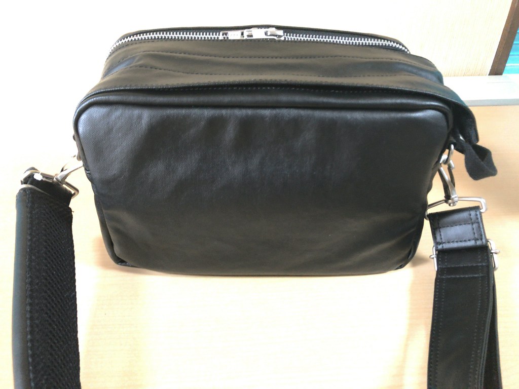 PORTER（ポーター）カメラバッグのレビュー スナップに最適なカメラ