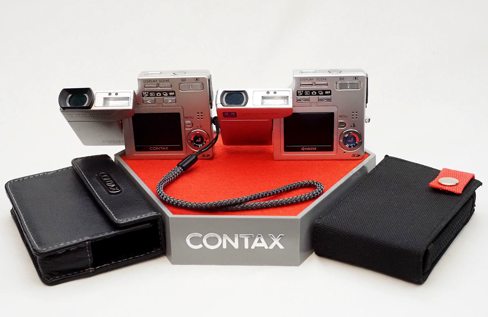 Contax & Kyocera SL300R and SL400R/U4R digital models. | Yashica Forum