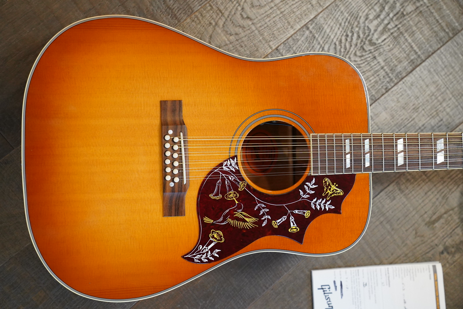 2017 Gibson Custom Shop Lightburst Hummingbird 12-String Natural