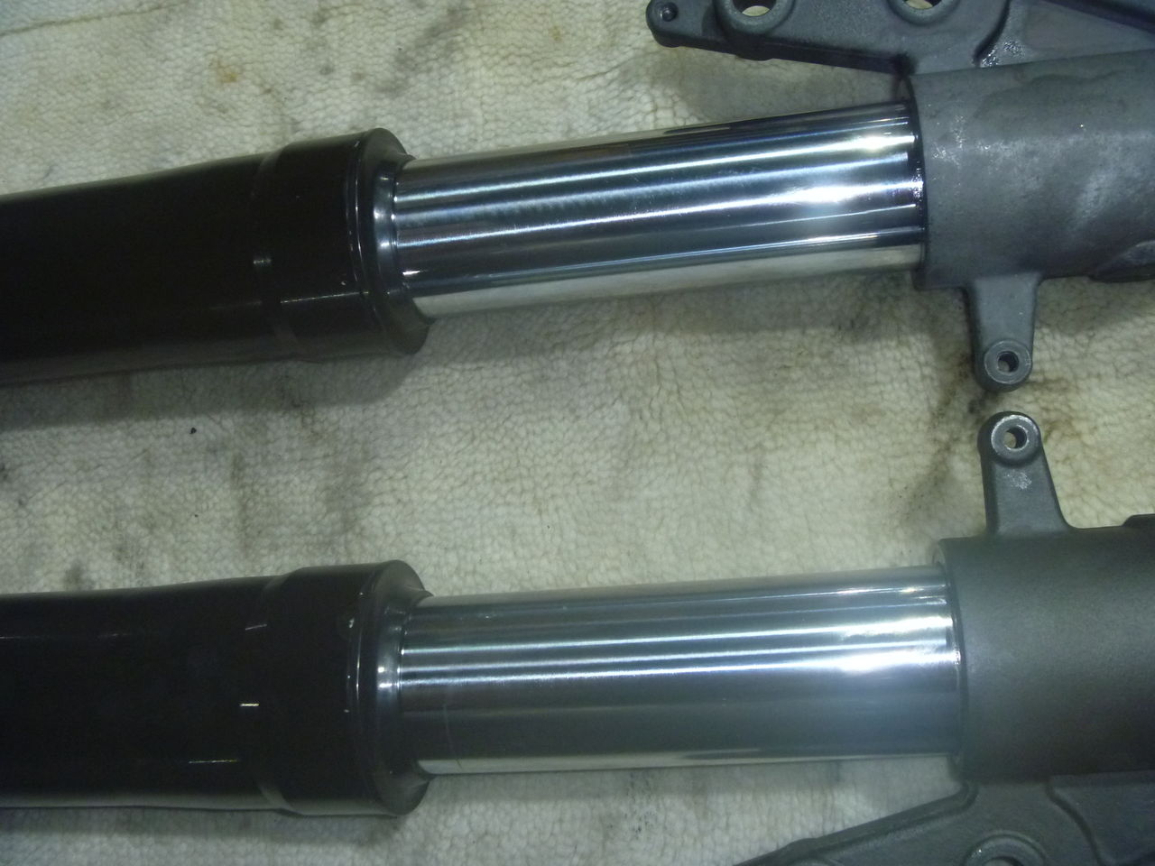 Aprilia RS250 フロントフォーク オーバーホール 再メッキ : MC Craft