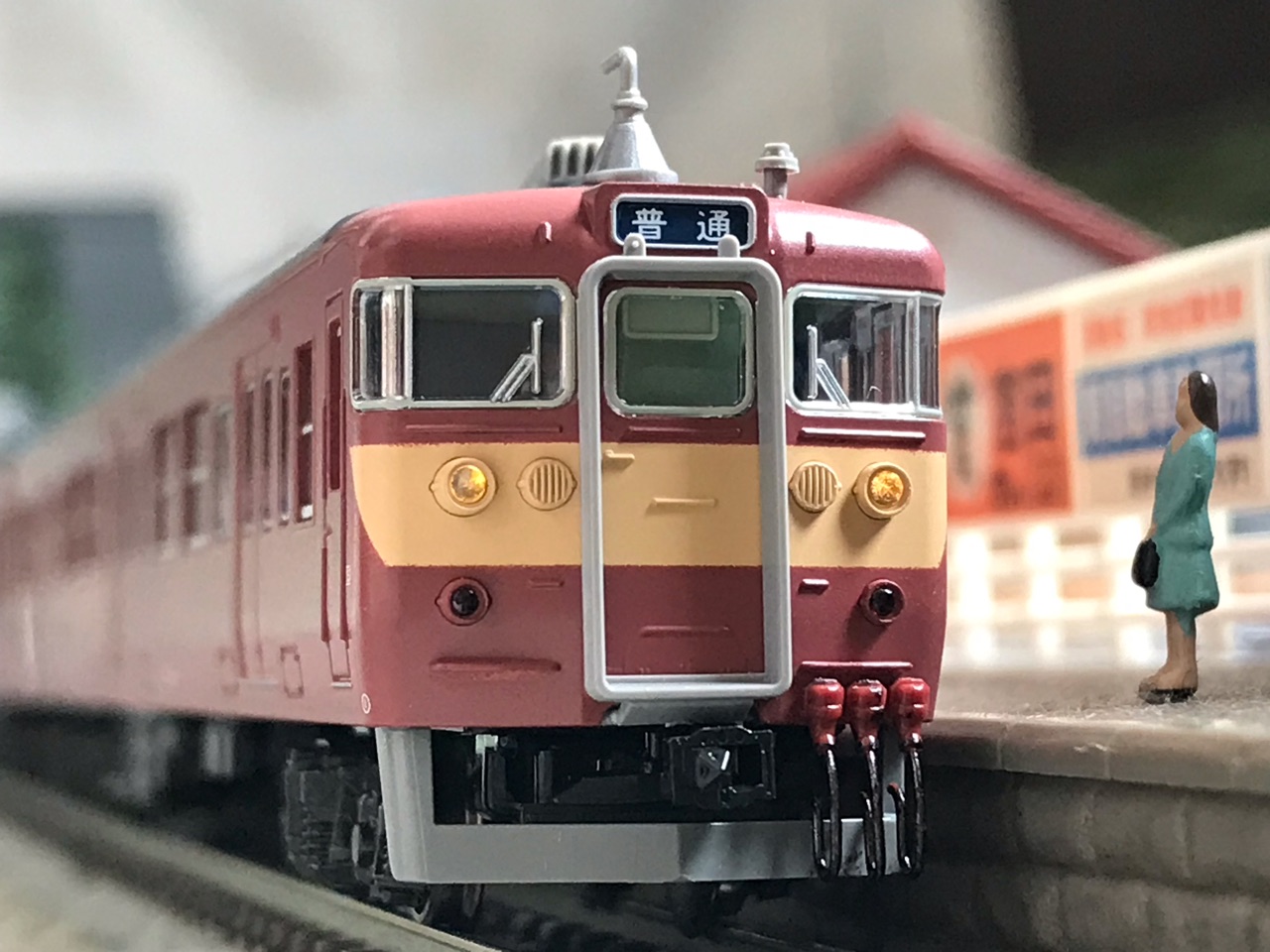 KATO 415系100番台（常磐線・国鉄標準色）入線 : なみとの風