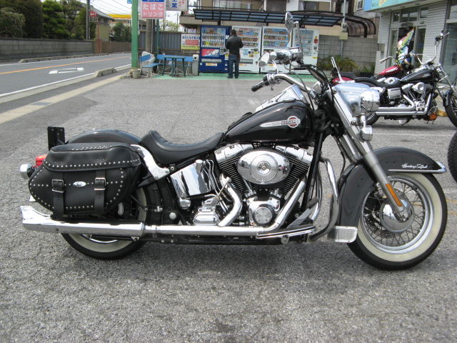 2002年式 FLSTC ヘリテイジ・ソフテイルクラシック オイル一式・プラグ