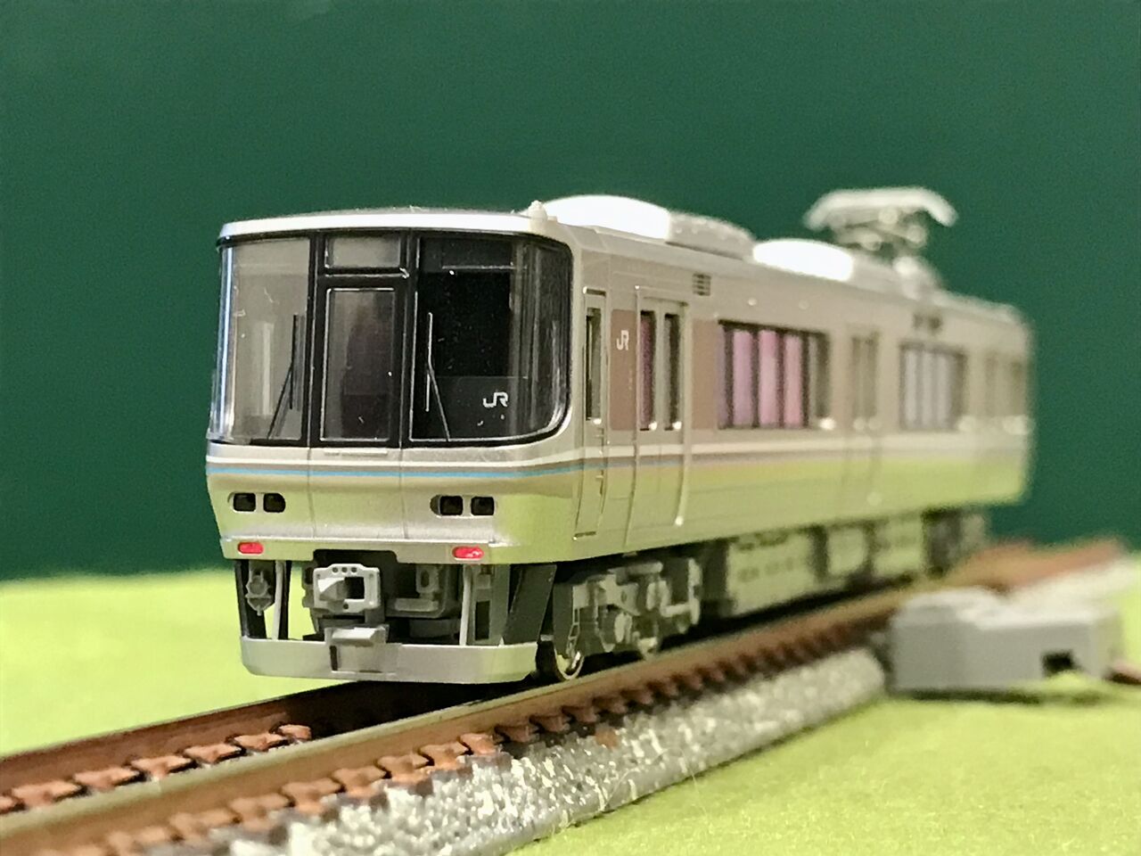 KATOの「221系」と「223系1000番台」を並べてみました。 : エヌゲ道