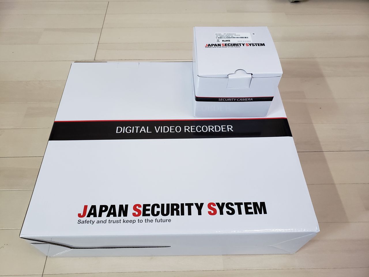 ☆ドーム型防犯カメラを取り付けました！ 日本防犯システムPF-AHD3121V