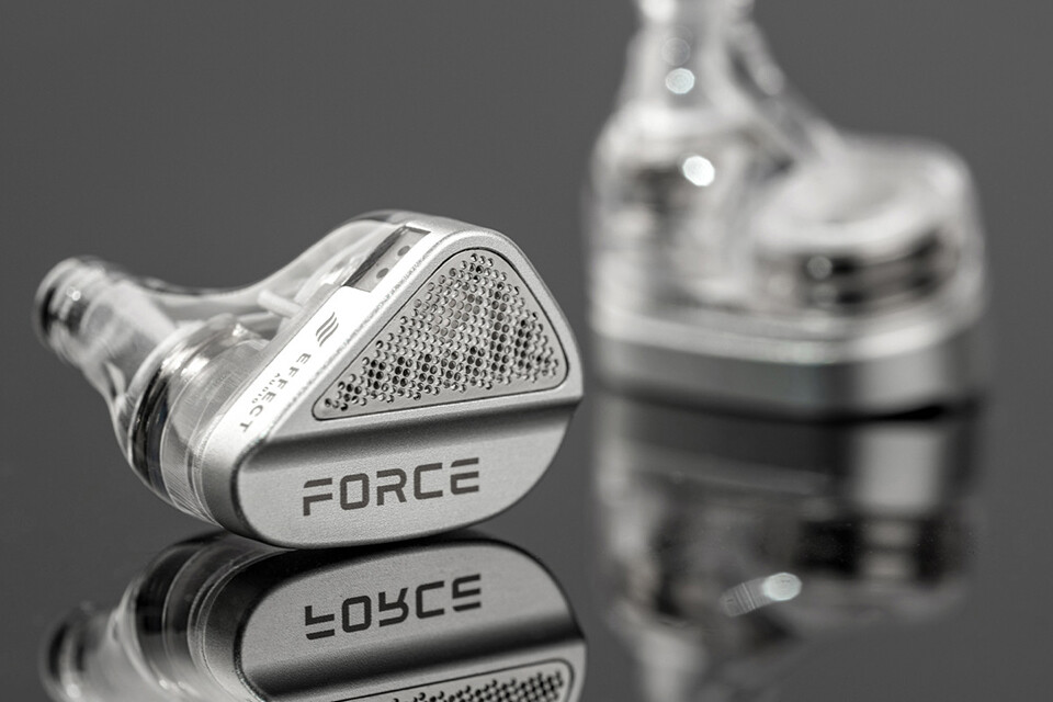 TANCHJIM X EFFECT Audio FORCE」 オープンバック構成の洗練された