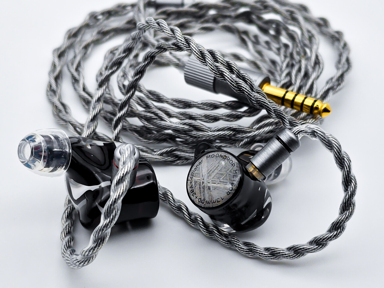 水月雨「Moondrop Meteor - 流星」 隕石を使った特徴的デザインに1DD+