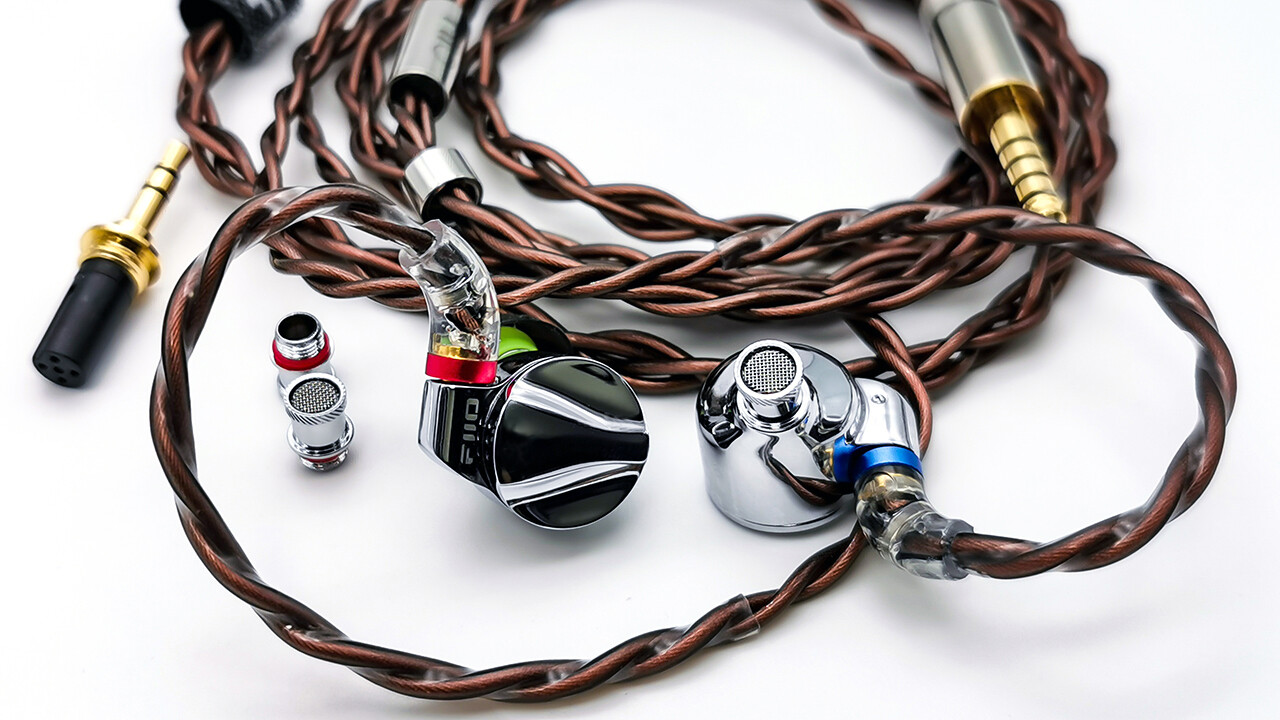 FiiO FD15」 大口径13.8mmドライバー搭載で質の高いニュートラル
