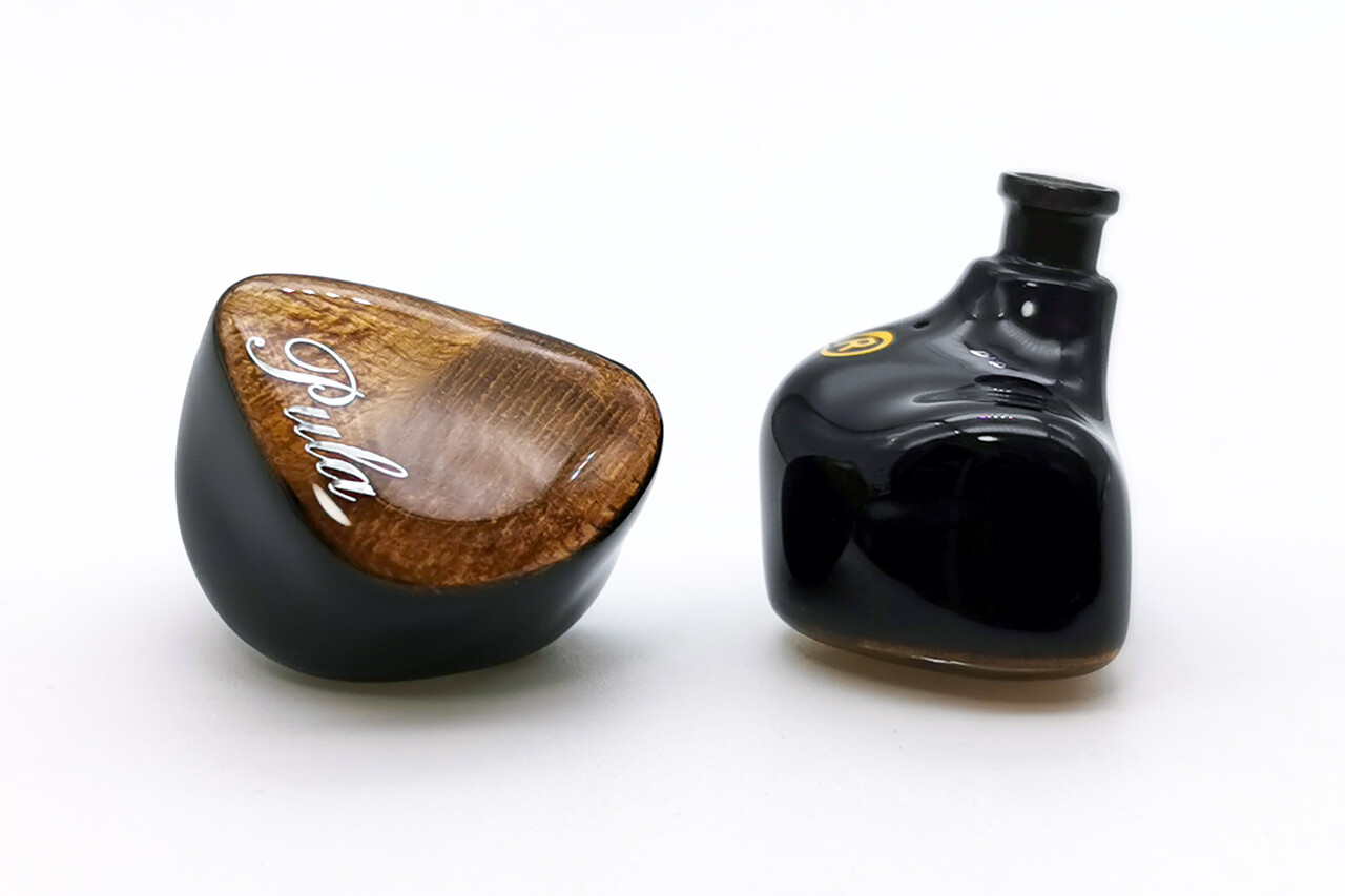 PULA Unicrom (杢)」 4色のウッドフェイスにベリリウムコート振動板