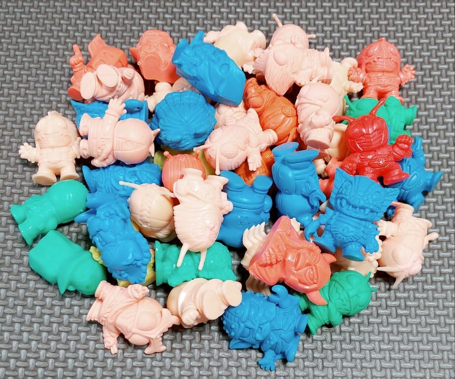 日記 SD仮面ライダー消しゴムが集まってきた！ : トレジャーハンティン