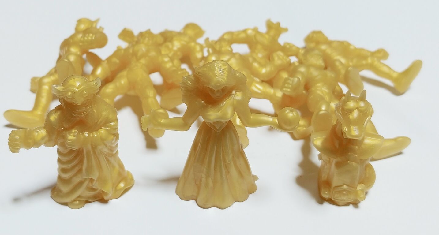 日記 金色の聖闘士星矢消しゴムを整理してみた。 : トレジャー