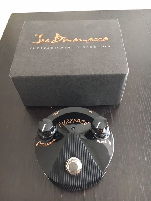 FFM4 Joe Bonamassa Fuzz Face Mini（Jim Dunlop) : 四人冗語