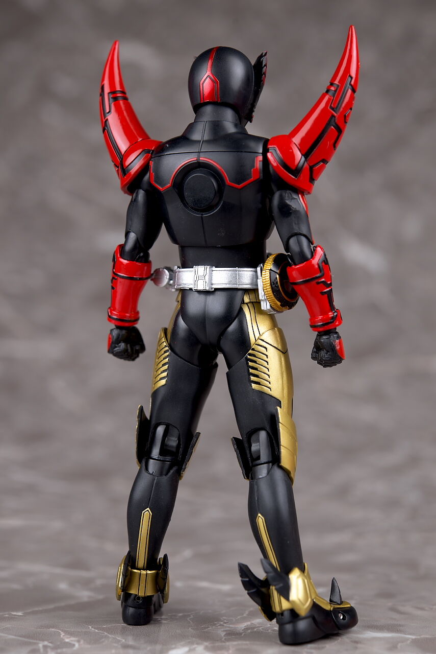 S.H.フィギュアーツ （真骨彫製法） 仮面ライダーオーズ タマシー