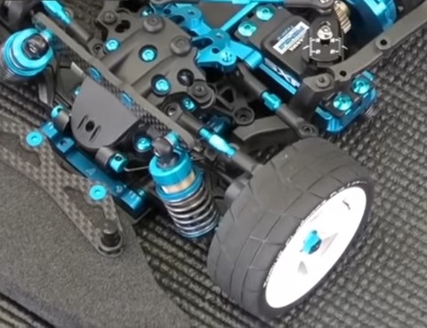 重たいTB-05は選ぶパーツの重さも知っておきたい。TB-05オプション