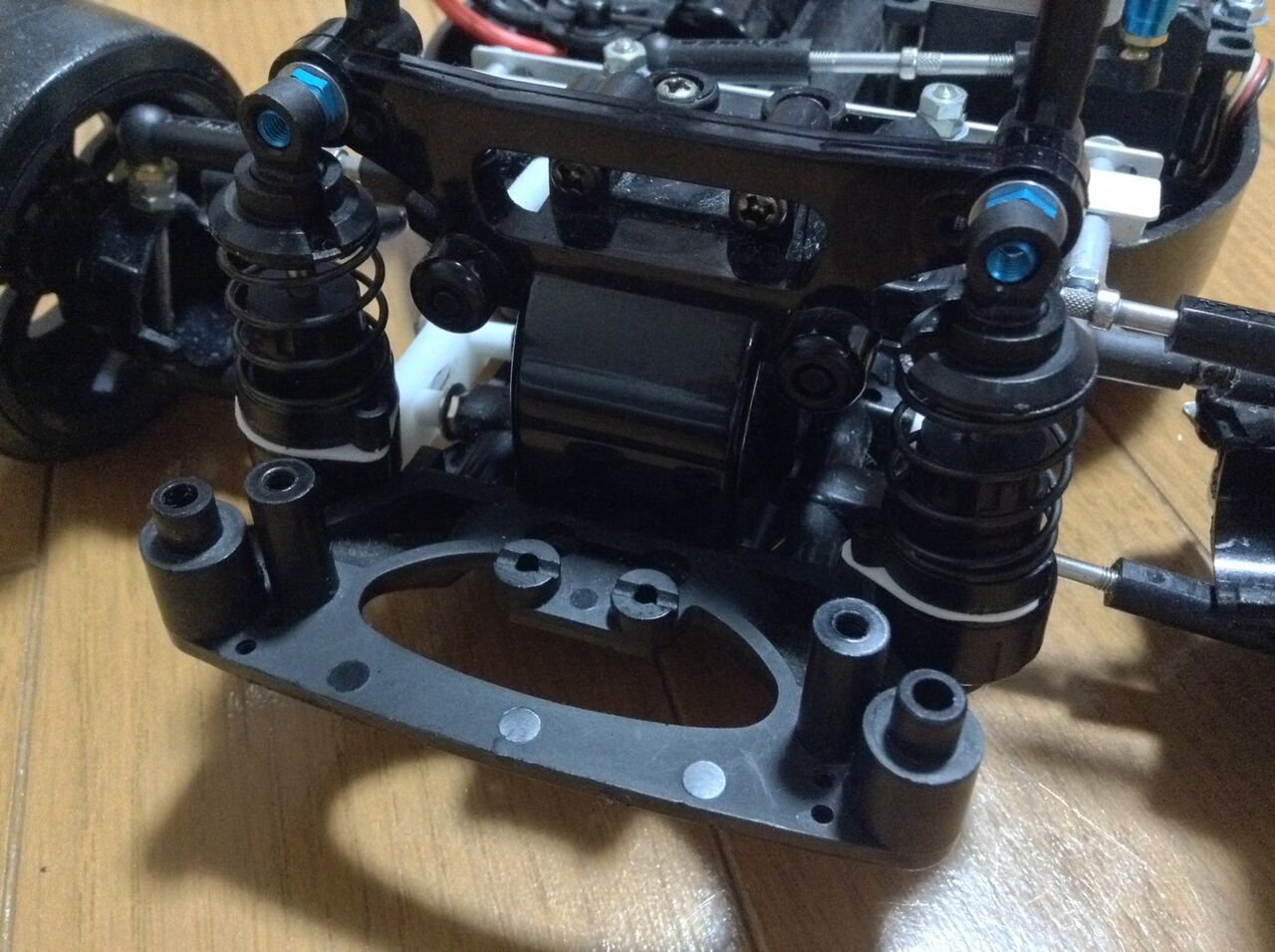 2021/12/28の作業：タミヤ TT-01のCVAダンパーの改良（その3