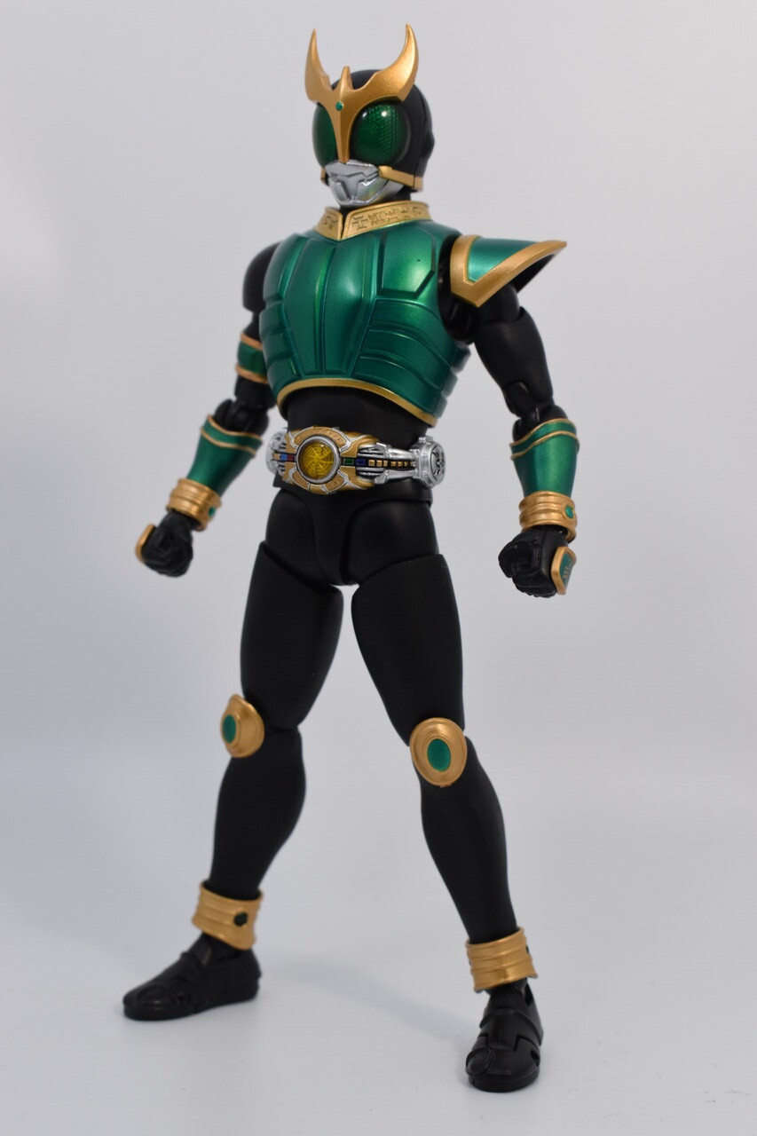 S.H.Figuarts 仮面ライダークウガ ライジングペガサス（真骨彫製法