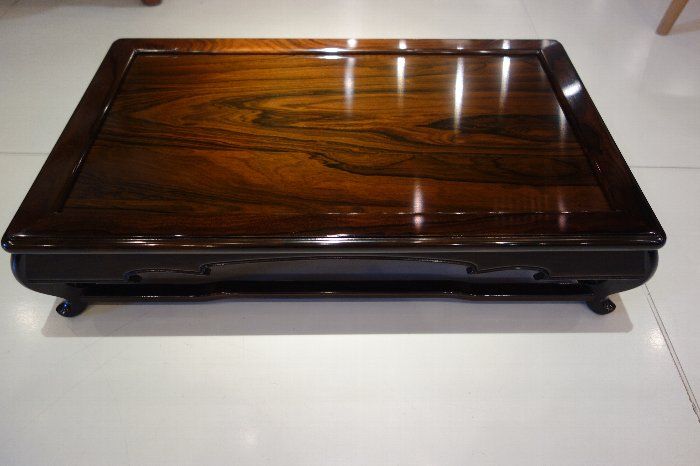 黒柿の1.8尺の花台・雲型が入荷 : 住賓館(じゅうひんかん)ブログ