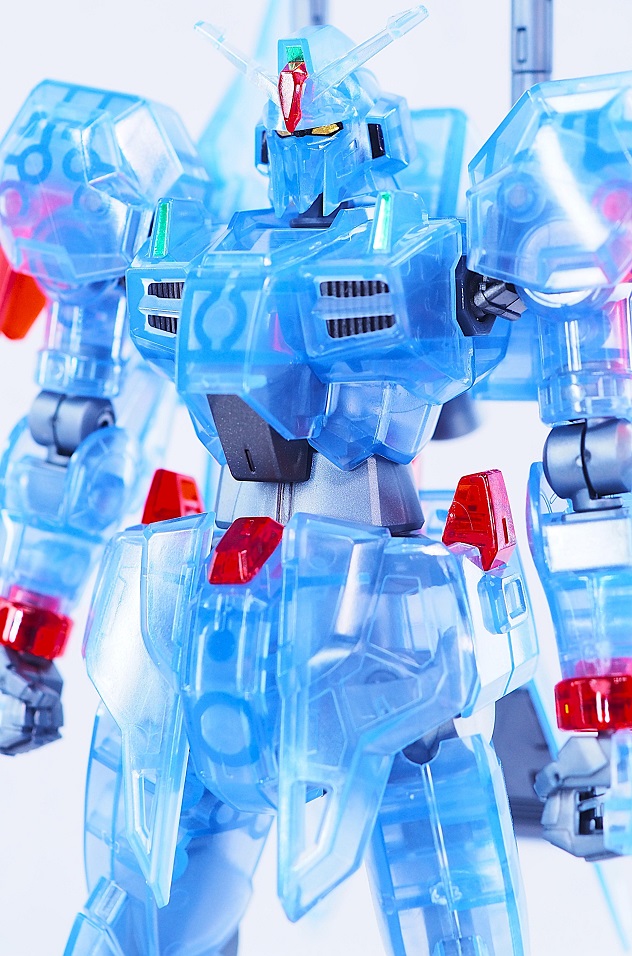 HGUC ガンダムMk-Ⅲ クリアカラー レビュー : おもちゃの巣（玩具