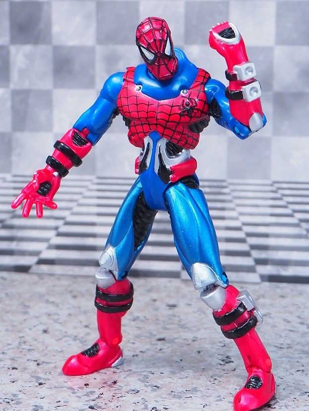 トイビズ サイバーセクト・スパイダーマン レビュー : おもちゃの巣
