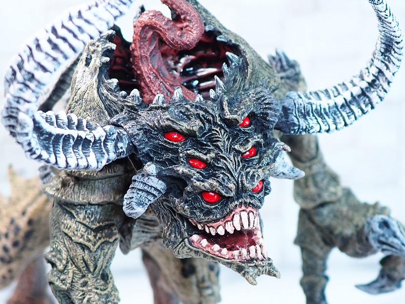 マクファーレントイズ SPAWN23 マレボルギア レビュー : おもちゃの巣