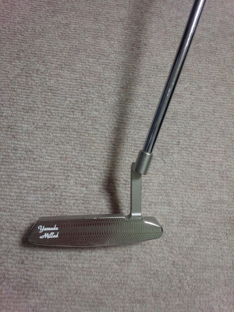 PT【山田パターエンペラーⅡ】重厚かつ精密な造りの話題のミルドパター