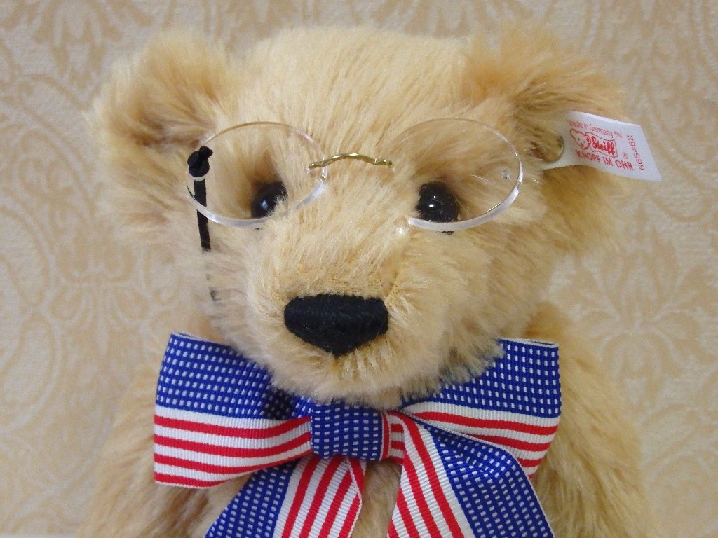 シュタイフ社・1998年アメリカQVC限定「ルーズベルト・テディベア