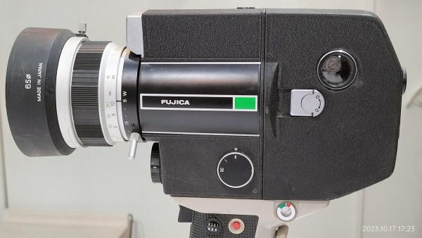 1972/昭和47/FUJICA/Z700/Single8/シングル8/固定グリップ/8ミリカメラ